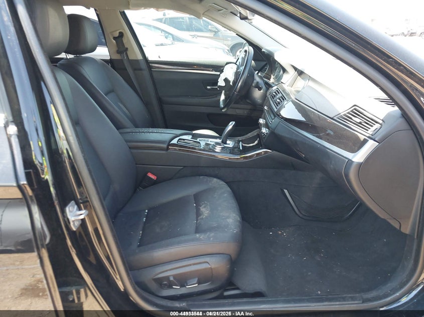 2014 BMW 5er VIN WBA5A5C53ED502411 IAAI salvage auction — LEFT FRONT, Salvage Title, sold $500 on 2026-08-17 (photo 5)