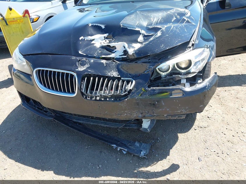 2014 BMW 5er VIN WBA5A5C53ED502411 IAAI salvage auction — LEFT FRONT, Salvage Title, sold $500 on 2026-08-17 (photo 6)