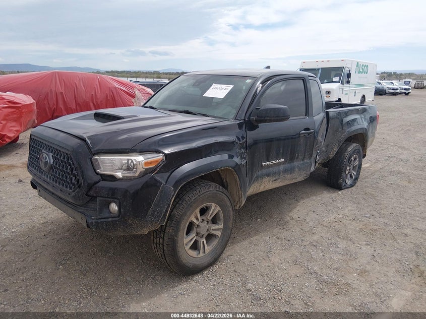 2018 Toyota Tacoma VIN 5TFSZ5AN4JX160932 IAAI salvage auction — LEFT SIDE, Salvage (Connecticut), sold $5,600 on 2026-07-22 (photo 2)
