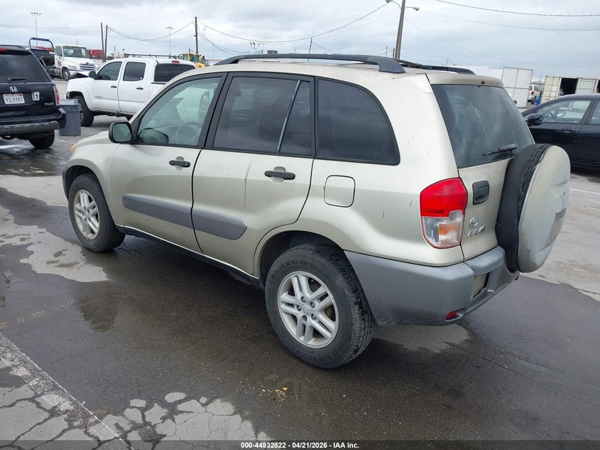 2002 Toyota Rav 4 VIN JTEGH20V826002315 IAAI salvage auction — NORMAL WEAR, Salvage (Idaho), sold $975 on 2026-07-22 (photo 3)
