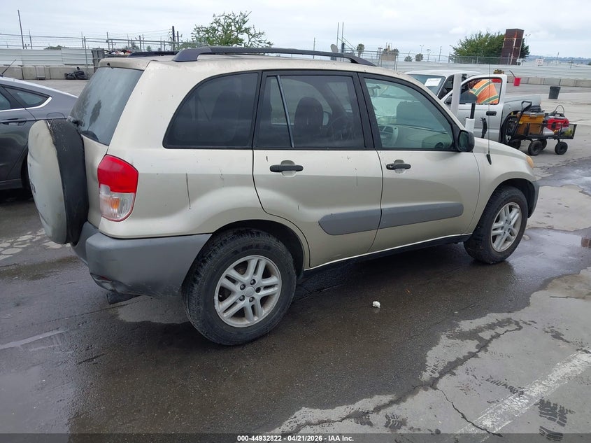 2002 Toyota Rav 4 VIN JTEGH20V826002315 IAAI salvage auction — NORMAL WEAR, Salvage (Idaho), sold $975 on 2026-07-22 (photo 4)