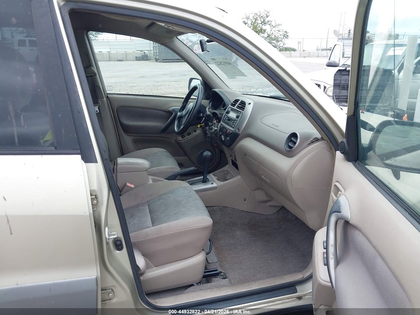 2002 Toyota Rav 4 VIN JTEGH20V826002315 IAAI salvage auction — NORMAL WEAR, Salvage (Idaho), sold $975 on 2026-07-22 (photo 5)