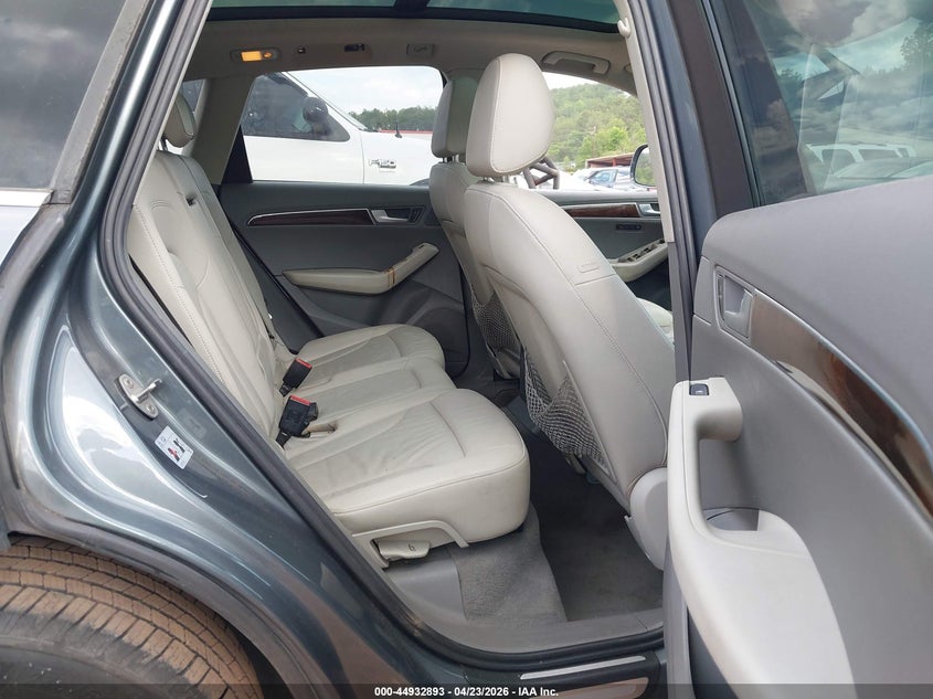 2012 Audi Q5 VIN WA1LFAFP0CA060438 IAAI salvage auction — FRONT END, Salvage (Alabama), sold $725 on 2026-07-15 (photo 8)