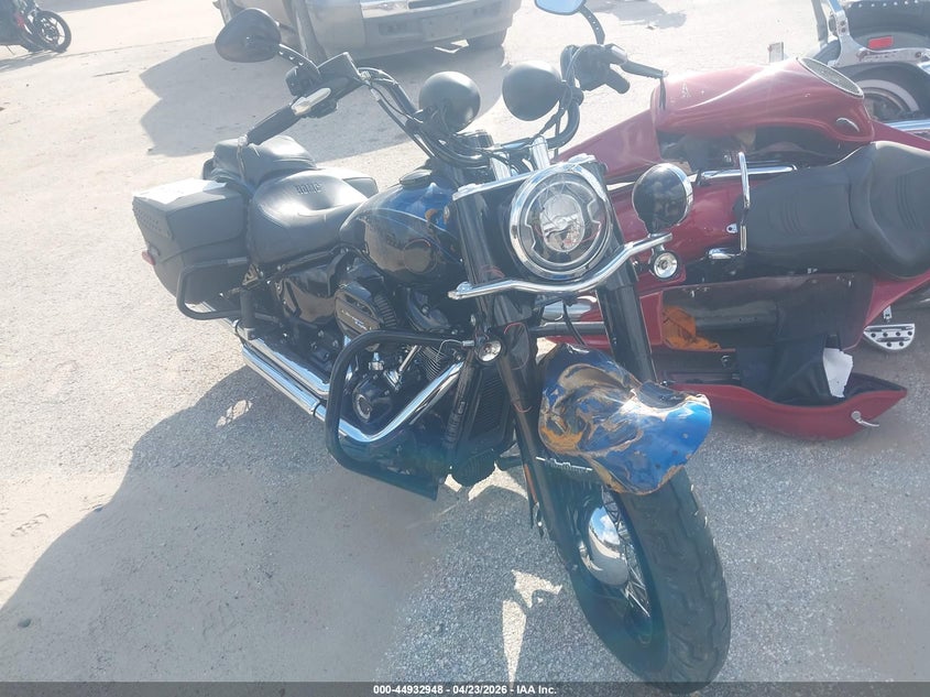 2018 Harley-davidson Softail VIN 1HD1YPK1XJC044310 IAAI salvage auction — FRONT END, Salvage Title, sold $3,150 on 2026-07-21 (photo 1)