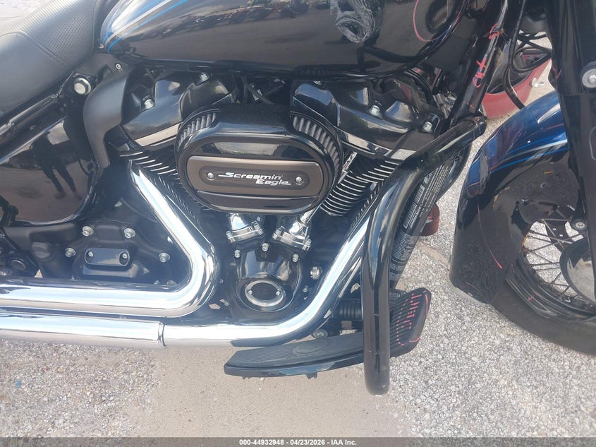 2018 Harley-davidson Softail VIN 1HD1YPK1XJC044310 IAAI salvage auction — FRONT END, Salvage Title, sold $3,150 on 2026-07-21 (photo 8)