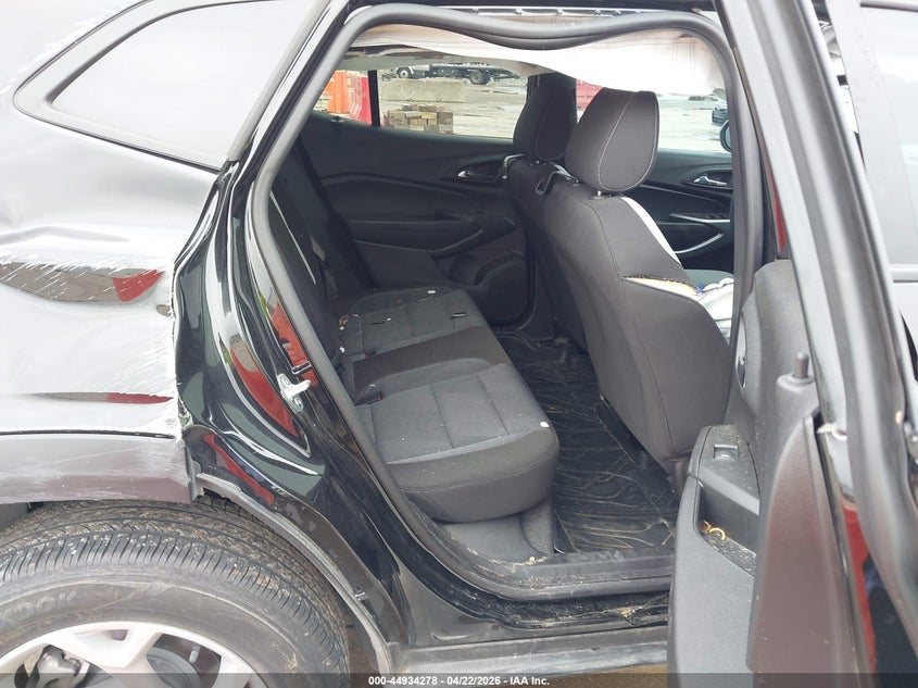 2025 Chevrolet Trax VIN KL77LFEP2SC165383 IAAI salvage auction — ROLLOVER, Salvage (Texas), sold $1,700 on 2026-07-24 (photo 8)