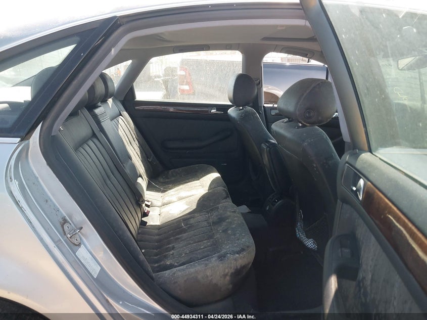 1999 Audi A6 VIN WAUBA24B2XN062183 IAAI salvage auction — BIO HAZARD, Salvage (California), sold $200 on 2026-07-08 (photo 8)