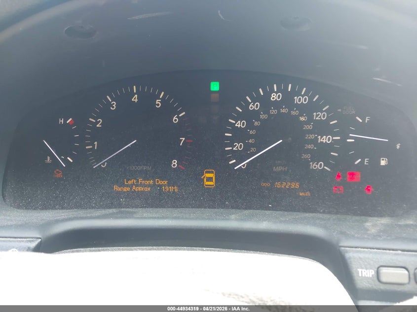2006 Lexus Ls 430 VIN JTHBN36FX65043763 IAAI salvage auction — FRONT END, Salvage (Hawaii), sold $100 on 2026-07-14 (photo 7)