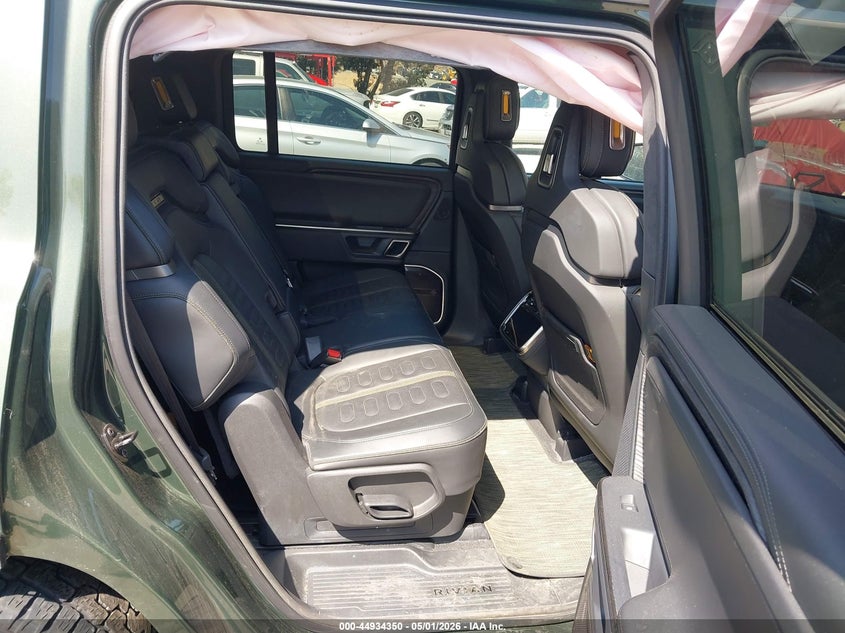2023 Rivian R1s VIN 7PDSGABA1PN020926 IAAI salvage auction — RIGHT SIDE, Salvage (California), sold $19,250 on 2026-07-09 (photo 8)