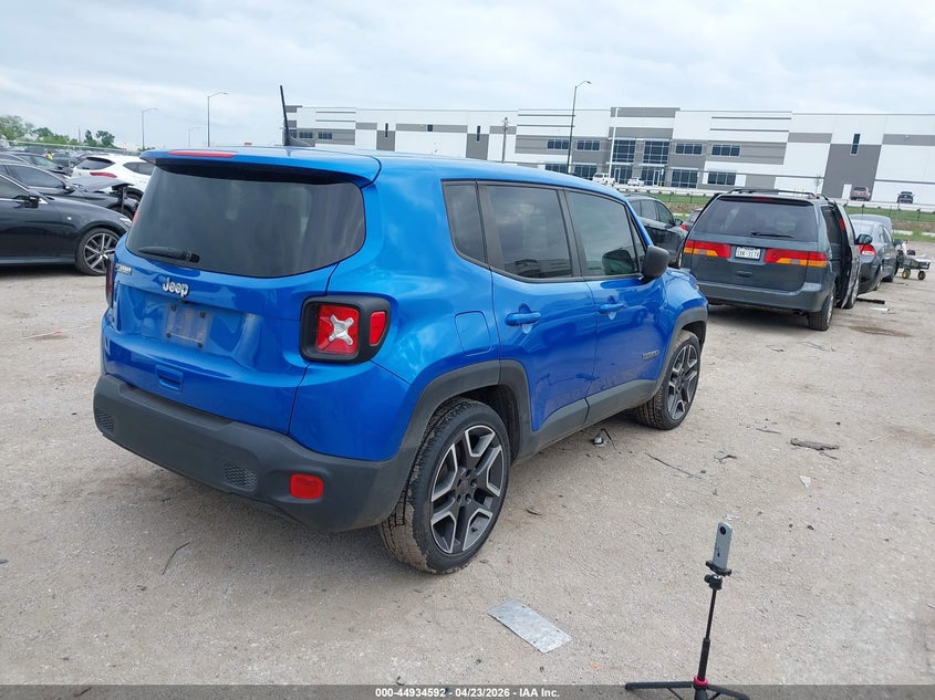 2020 Jeep Renegade VIN ZACNJAAB2LPM07452 IAAI salvage auction — HAIL, Original (Texas), sold $2,150 on 2026-07-28 (photo 4)
