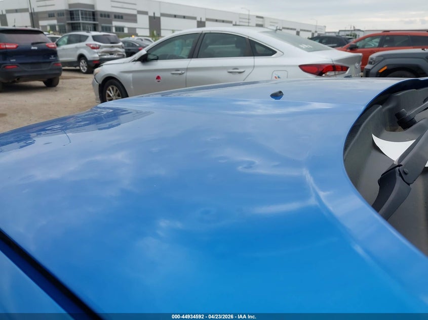 2020 Jeep Renegade VIN ZACNJAAB2LPM07452 IAAI salvage auction — HAIL, Original (Texas), sold $2,150 on 2026-07-28 (photo 6)