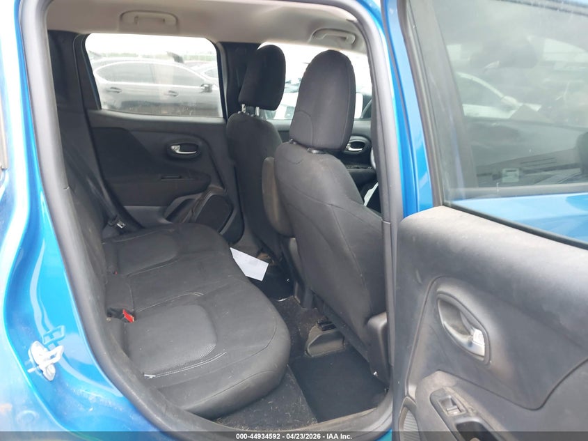 2020 Jeep Renegade VIN ZACNJAAB2LPM07452 IAAI salvage auction — HAIL, Original (Texas), sold $2,150 on 2026-07-28 (photo 8)