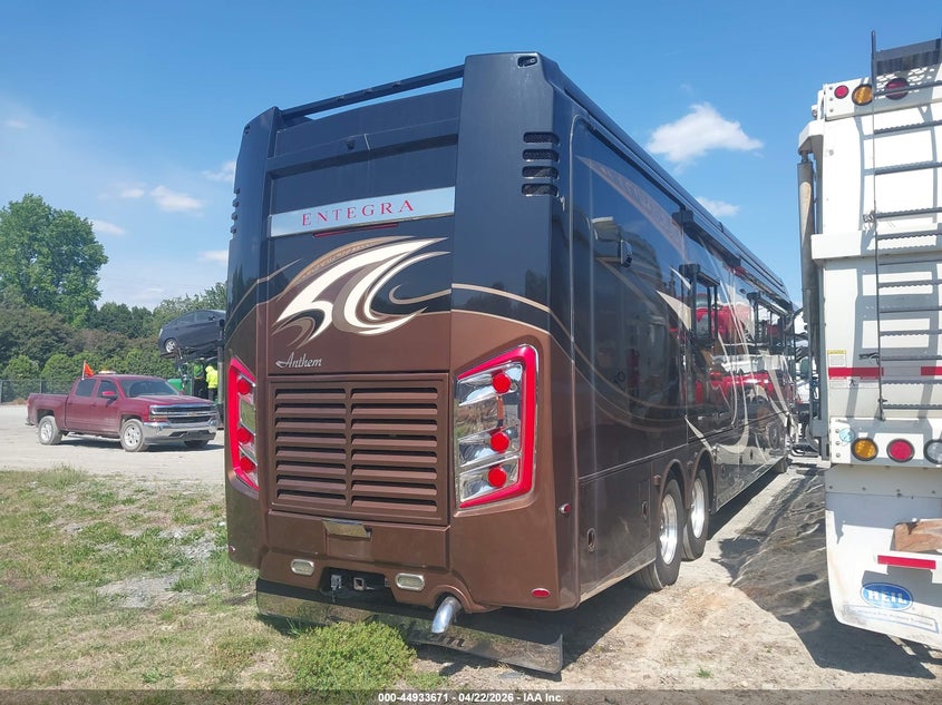 2018 Spartan Motorhome VIN 4VZAU1D97JC083285 IAAI salvage auction — Burn Interior, Salvage (North Carolina), sold $50,500 on 2026-07-23 (photo 4)