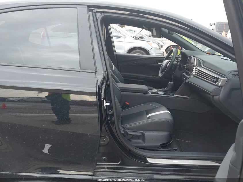 2025 Toyota Camry VIN 4T1DAACK1SU088226 IAAI salvage auction — FRONT & REAR, Original (Texas), sold $13,300 on 2026-07-30 (photo 5)
