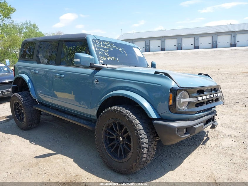 2023 Ford Bronco VIN 1FMDE5BHXPLB87951 — IAAI salvage auction photo