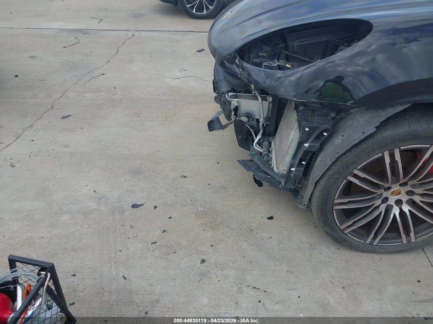 2016 Porsche Macan VIN WP1AF2A58GLB90887 IAAI salvage auction — FRONT END, Salvage Title, sold $6,800 on 2026-07-31 (photo 6)