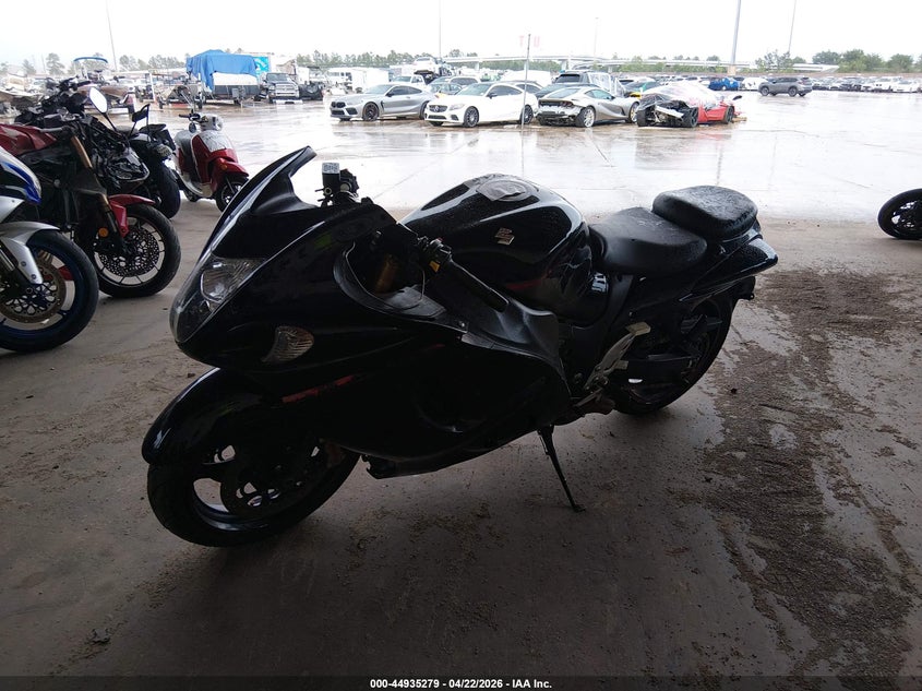 2016 Suzuki Gsx1300 VIN JS1GX72B5G2100816 IAAI salvage auction — FRONT & REAR, Salvage (Texas), sold $1,750 on 2026-07-29 (photo 2)
