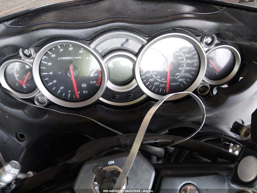 2016 Suzuki Gsx1300 VIN JS1GX72B5G2100816 IAAI salvage auction — FRONT & REAR, Salvage (Texas), sold $1,750 on 2026-07-29 (photo 7)