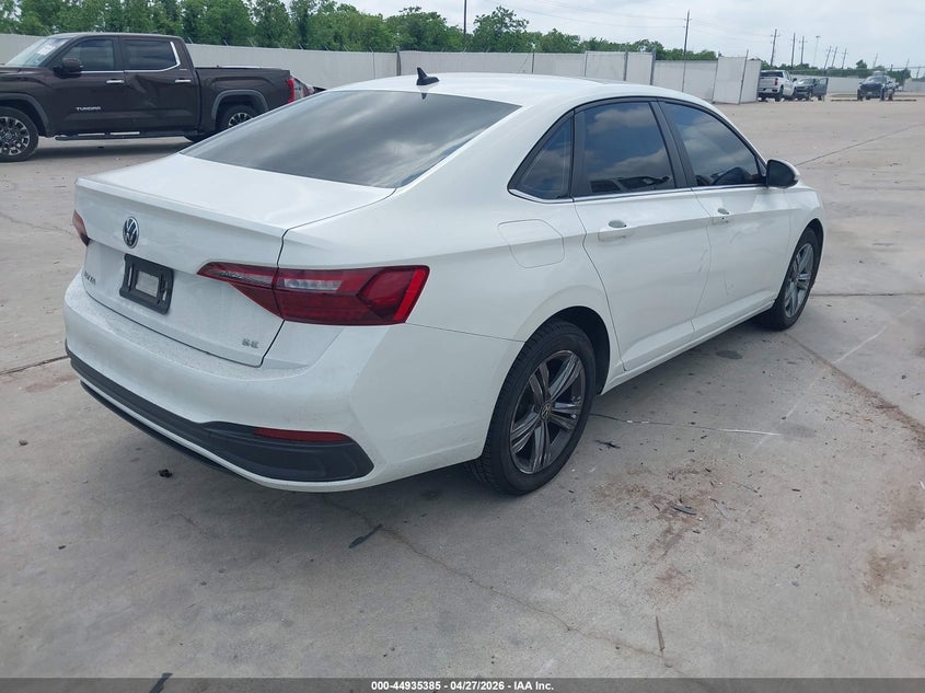2024 Volkswagen Jetta VIN 3VW7M7BU7RM020006 IAAI salvage auction — FRONT END, Original (Texas), sold $11,100 on 2026-07-10 (photo 4)