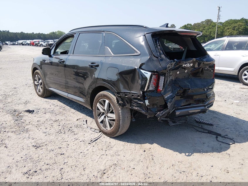 2023 Kia Sorento VIN 5XYRL4LC9PG211858 IAAI salvage auction — REAR END, Salvage Title, sold $7,250 on 2026-07-07 (photo 3)