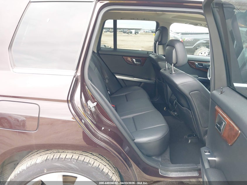 2011 Mercedes-benz Glk-klasse VIN WDCGG5GB8BF644659 IAAI salvage auction — LEFT SIDE, Original (Texas), sold $2,300 on 2026-07-29 (photo 8)