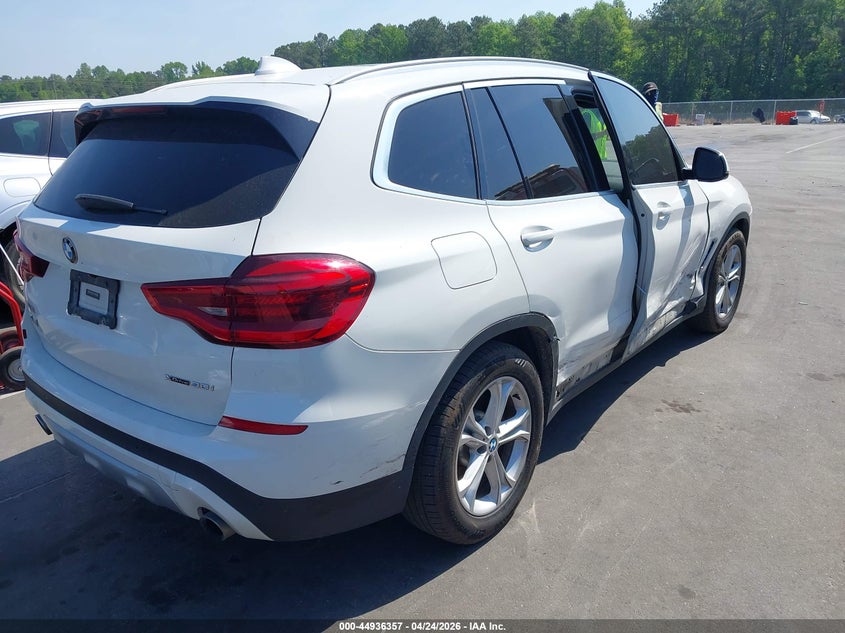 2020 BMW X3 VIN 5UXTY5C0XLLT32141 IAAI salvage auction — RIGHT SIDE, Salvage Title, sold $7,800 on 2026-07-29 (photo 4)