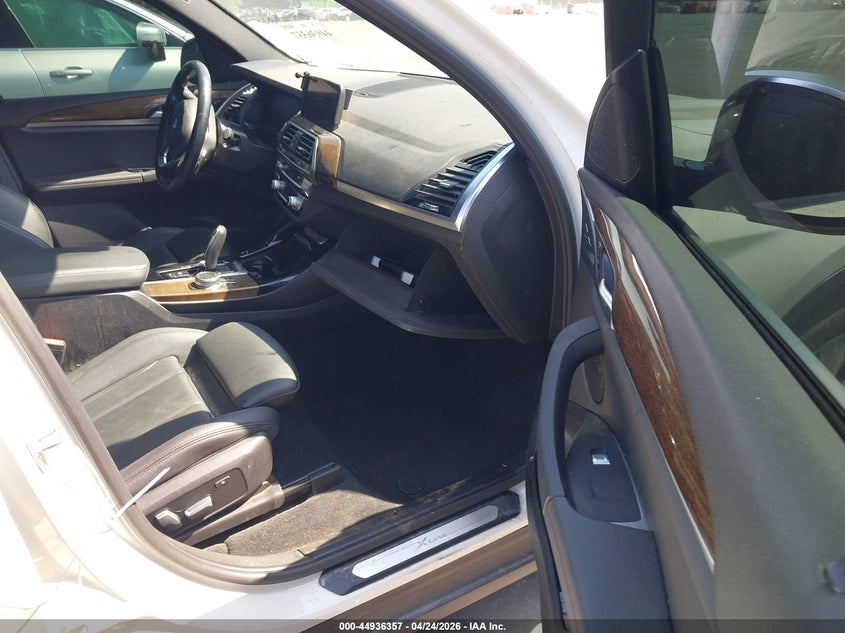 2020 BMW X3 VIN 5UXTY5C0XLLT32141 IAAI salvage auction — RIGHT SIDE, Salvage Title, sold $7,800 on 2026-07-29 (photo 5)