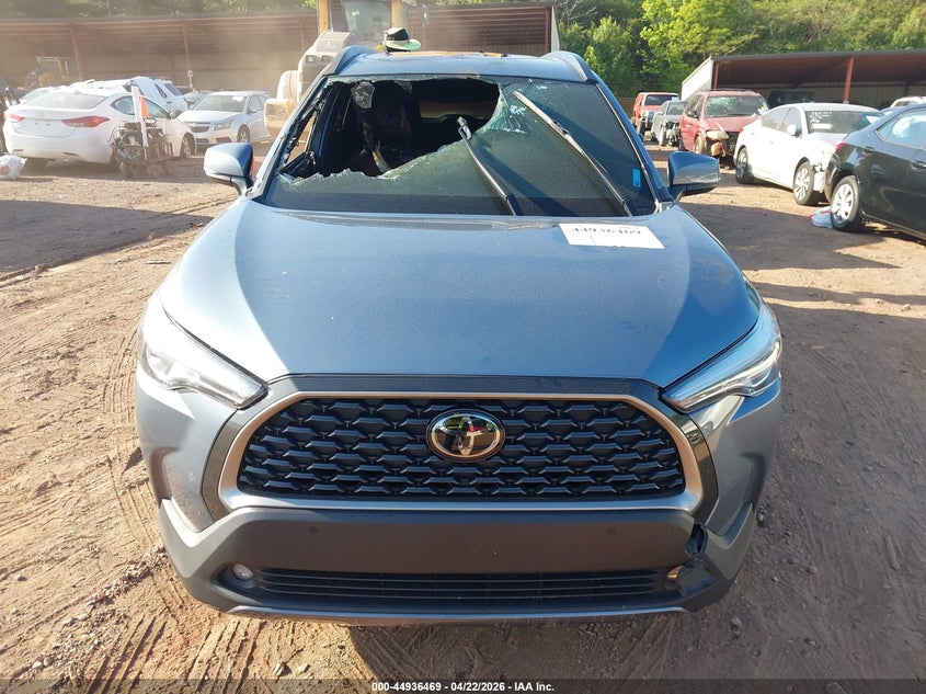 2023 Toyota Corolla cross VIN 7MUEAAAG6PV062245 IAAI salvage auction — INTERIOR BURN, Salvage (Alabama), sold $5,100 on 2026-07-15 (photo 6)