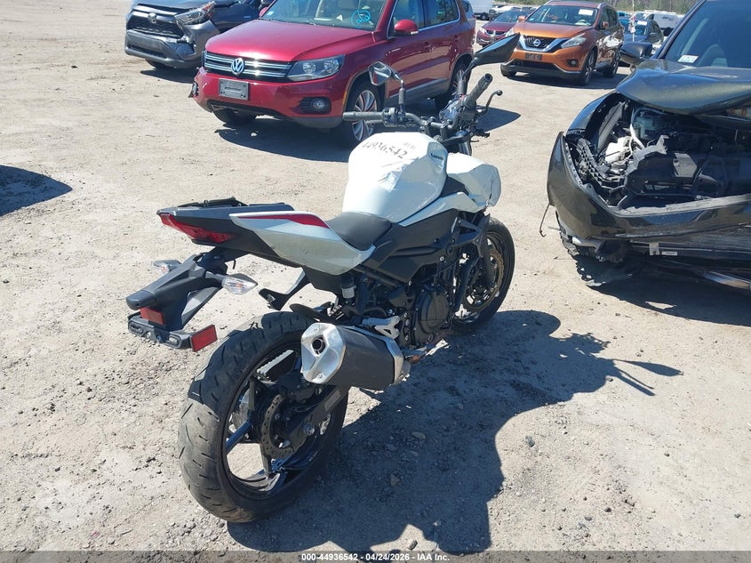 2023 Kawasaki Er VIN JKAERKD15PDAR4001 IAAI salvage auction — FRONT END, Salvage Title, sold $475 on 2026-07-21 (photo 4)
