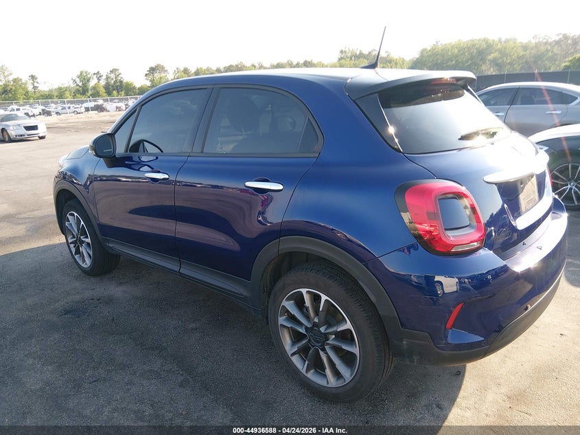 2023 Fiat 500x VIN ZFBNF3B11PPA29543 IAAI salvage auction — SIDE, Salvage (South Carolina), sold $4,800 on 2026-08-13 (photo 3)
