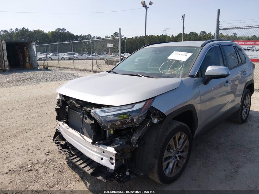 2025 Toyota Rav 4 VIN JTMA1RFV8SJ043510 IAAI salvage auction — FRONT END, Salvage Title, sold $14,175 on 2026-07-17 (photo 2)