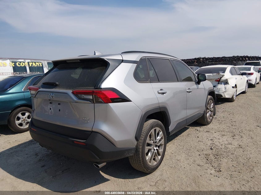 2025 Toyota Rav 4 VIN JTMA1RFV8SJ043510 IAAI salvage auction — FRONT END, Salvage Title, sold $14,175 on 2026-07-17 (photo 4)