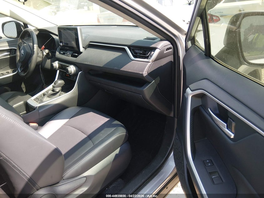 2025 Toyota Rav 4 VIN JTMA1RFV8SJ043510 IAAI salvage auction — FRONT END, Salvage Title, sold $14,175 on 2026-07-17 (photo 5)