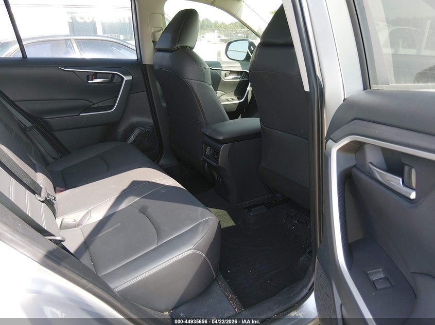 2025 Toyota Rav 4 VIN JTMA1RFV8SJ043510 IAAI salvage auction — FRONT END, Salvage Title, sold $14,175 on 2026-07-17 (photo 8)