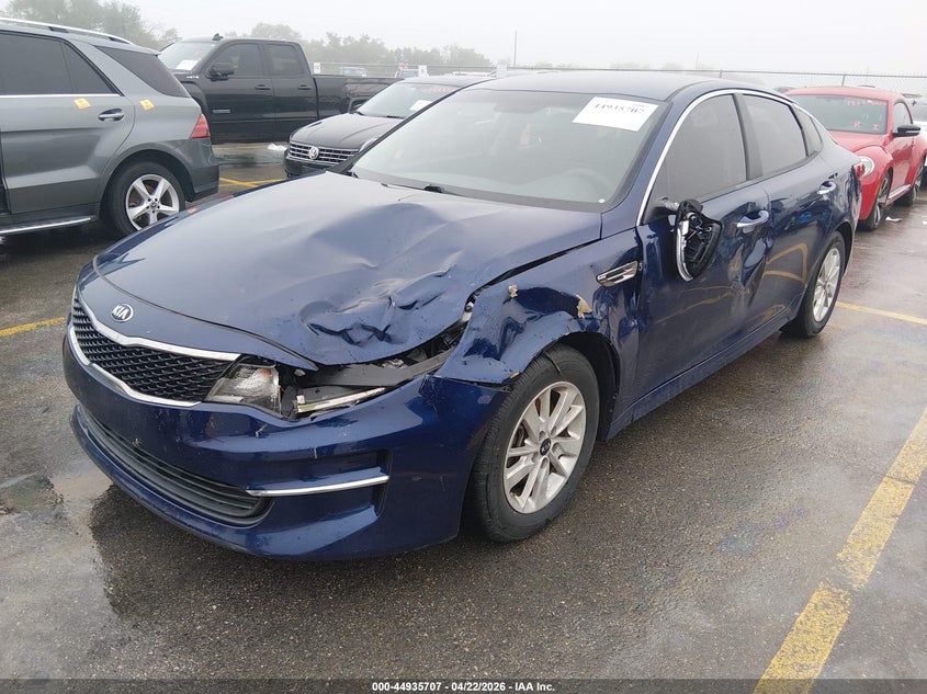 2018 Kia Optima VIN 5XXGT4L3XJG200192 IAAI salvage auction — LEFT SIDE, Original (Texas), sold $3,000 on 2026-07-16 (photo 2)