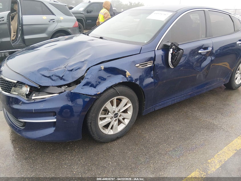 2018 Kia Optima VIN 5XXGT4L3XJG200192 IAAI salvage auction — LEFT SIDE, Original (Texas), sold $3,000 on 2026-07-16 (photo 6)