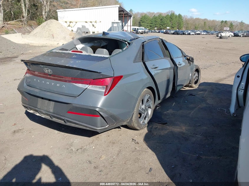 2025 Hyundai Elantra VIN KMHLM4DG1SU091142 IAAI salvage auction — ALL OVER, Salvage Title, sold $850 on 2026-07-28 (photo 4)
