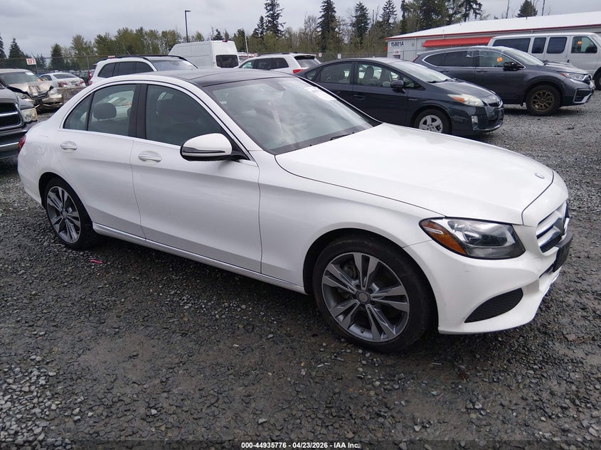 2016 Mercedes-benz C-klasse VIN 55SWF4KB0GU175258 IAAI salvage auction — SIDE, Wait Title, sold $3,700 on 2026-07-05 (photo 1)