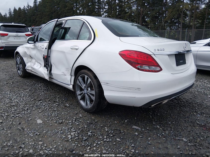 2016 Mercedes-benz C-klasse VIN 55SWF4KB0GU175258 IAAI salvage auction — SIDE, Wait Title, sold $3,700 on 2026-07-05 (photo 3)