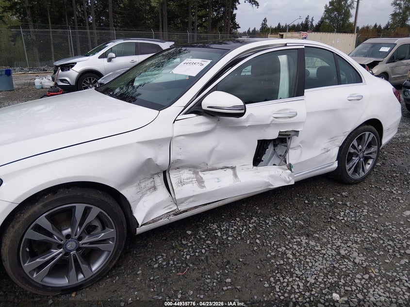 2016 Mercedes-benz C-klasse VIN 55SWF4KB0GU175258 IAAI salvage auction — SIDE, Wait Title, sold $3,700 on 2026-07-05 (photo 6)