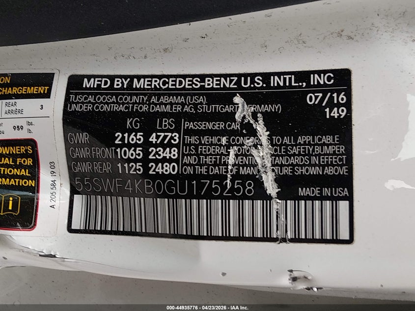 2016 Mercedes-benz C-klasse VIN 55SWF4KB0GU175258 IAAI salvage auction — SIDE, Wait Title, sold $3,700 on 2026-07-05 (photo 9)