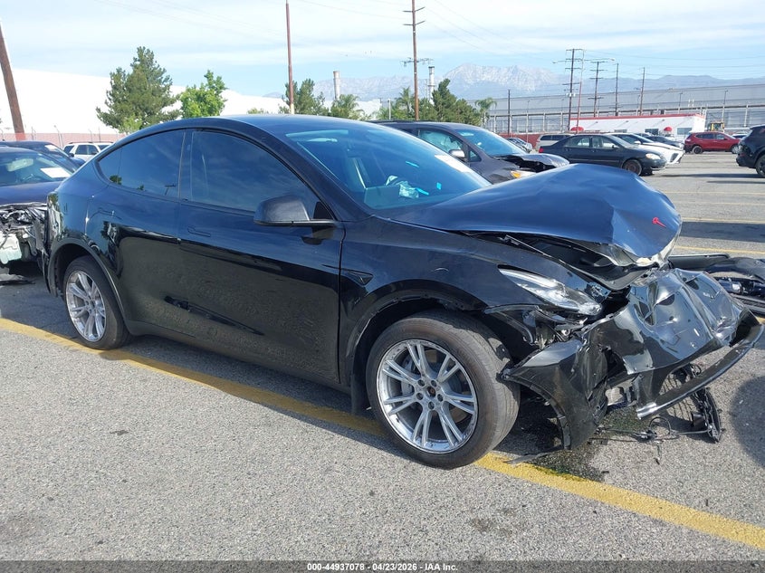2023 Tesla Model y VIN 7SAYGDEE5PA154743 IAAI salvage auction — FRONT END, Wait Title, sold $8,200 on 2026-07-28 (photo 1)