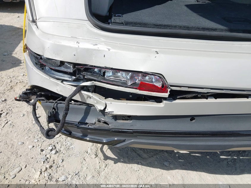 2024 Audi Q7 VIN WA1LCBF75RD003609 IAAI salvage auction — REAR END, Wait Title, sold $30,000 on 2026-07-16 (photo 6)