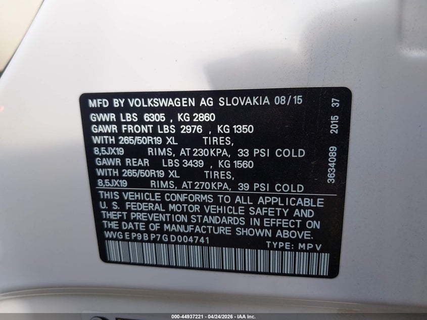 2016 Volkswagen Touareg VIN WVGEP9BP7GD004741 IAAI salvage auction — LEFT FRONT, Salvage Title, sold $7,300 on 2026-09-07 (photo 9)