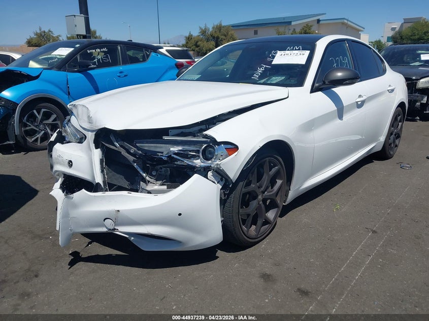 2021 Alfa romeo Giulia VIN ZARFAMBNXM7649833 IAAI salvage auction — FRONT END, Wait Title, sold $500 on 2026-07-24 (photo 2)