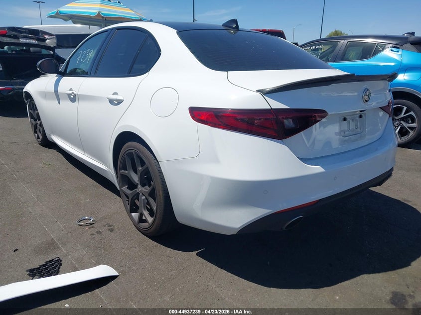 2021 Alfa romeo Giulia VIN ZARFAMBNXM7649833 IAAI salvage auction — FRONT END, Wait Title, sold $500 on 2026-07-24 (photo 3)