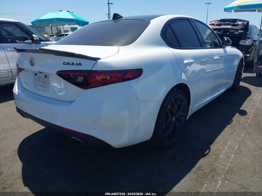 2021 Alfa romeo Giulia VIN ZARFAMBNXM7649833 IAAI salvage auction — FRONT END, Wait Title, sold $500 on 2026-07-24 (photo 4)