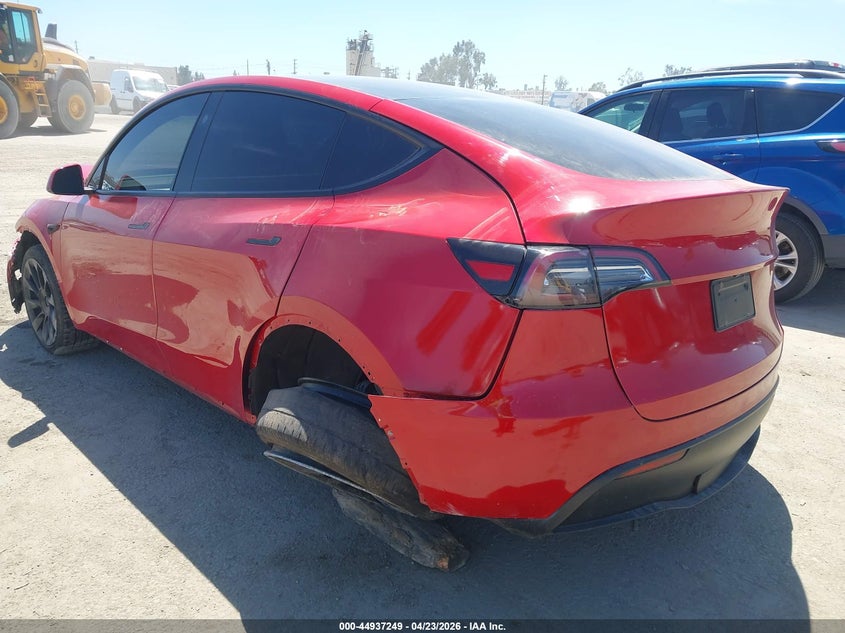 2023 Tesla Model y VIN 7SAYGDEE3PF920942 IAAI salvage auction — FRONT END, Wait Title, sold $5,500 on 2026-07-16 (photo 3)