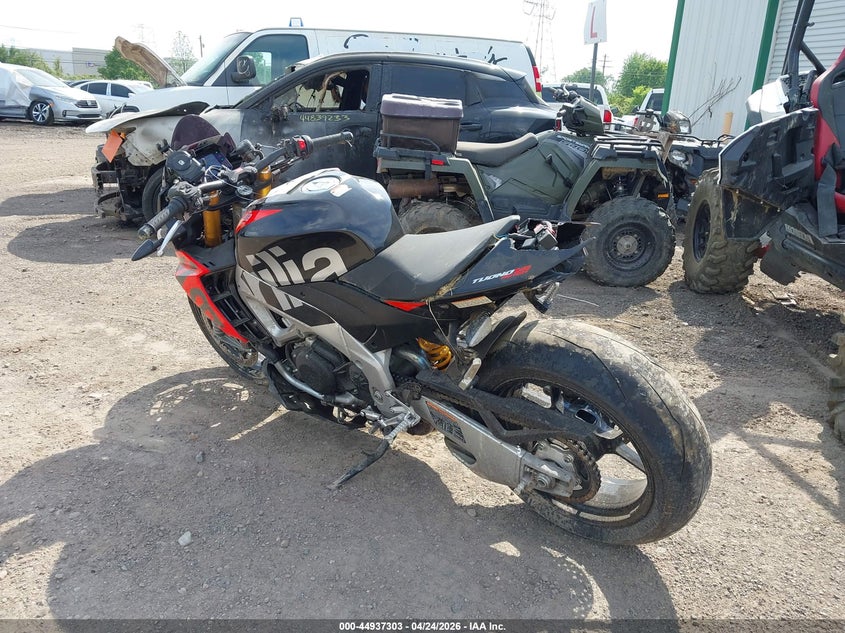 2024 Aprilia Tuono VIN ZD4KZUB04RS001175 IAAI salvage auction — REAR END, Salvage Title, sold $5,500 on 2026-07-21 (photo 3)