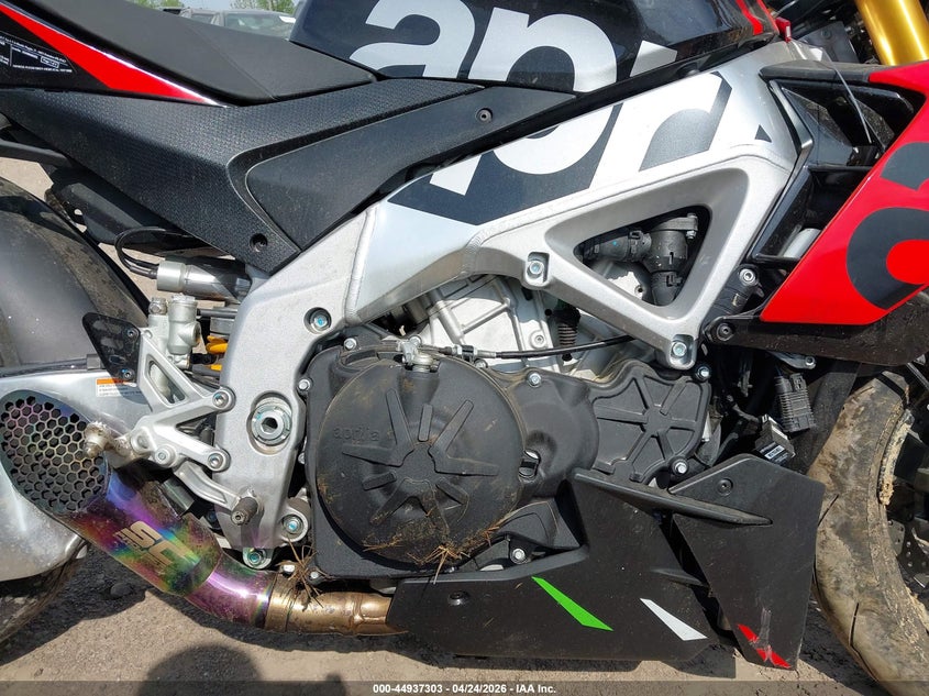 2024 Aprilia Tuono VIN ZD4KZUB04RS001175 IAAI salvage auction — REAR END, Salvage Title, sold $5,500 on 2026-07-21 (photo 8)